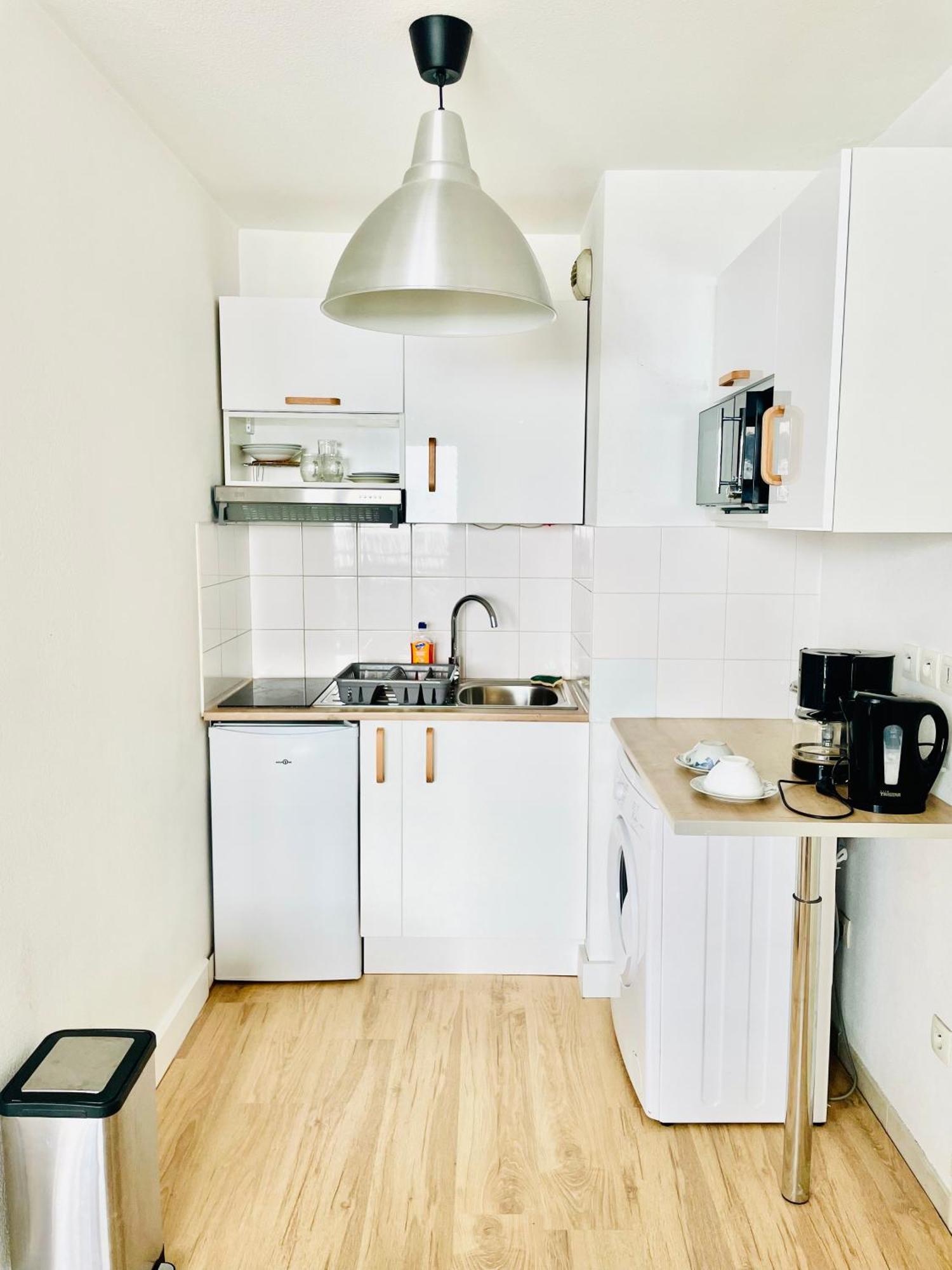 Appartement Avec Place De Parking Et Piscine Villefranche-sur-Saône Exteriör bild